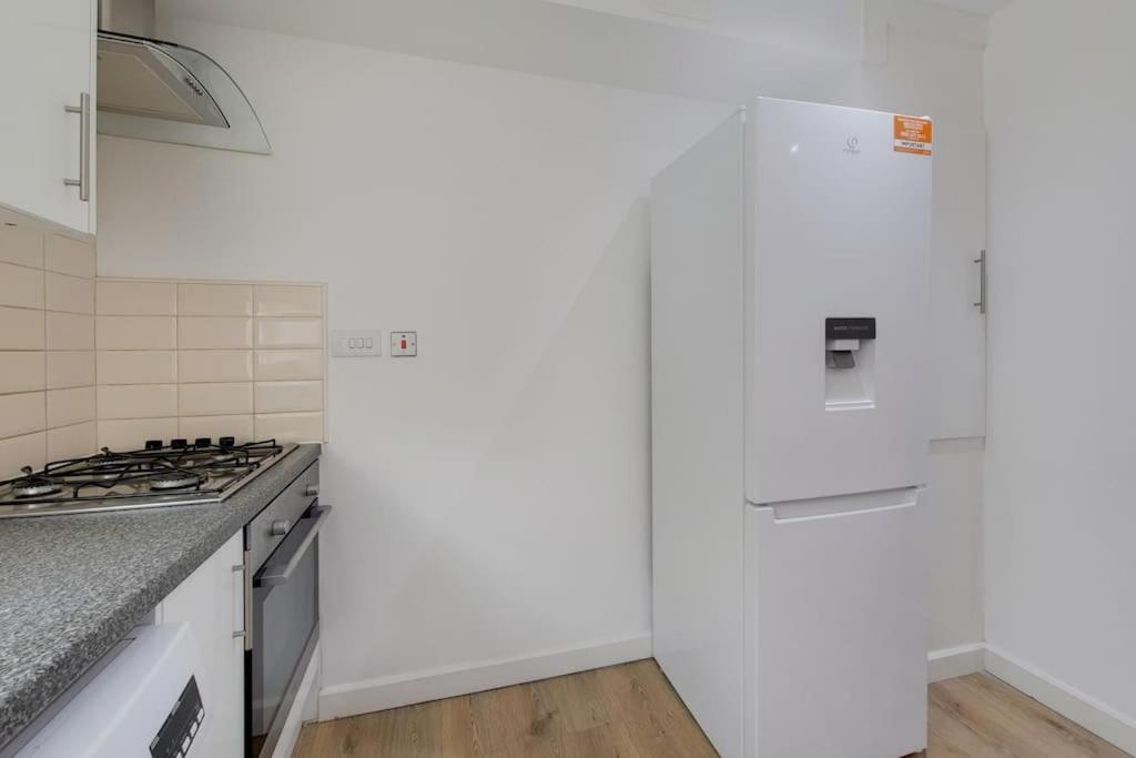 Flat 5 Mornington Crescent, 2 Bedroom, 1 Bathroom Flat Londres Exterior foto